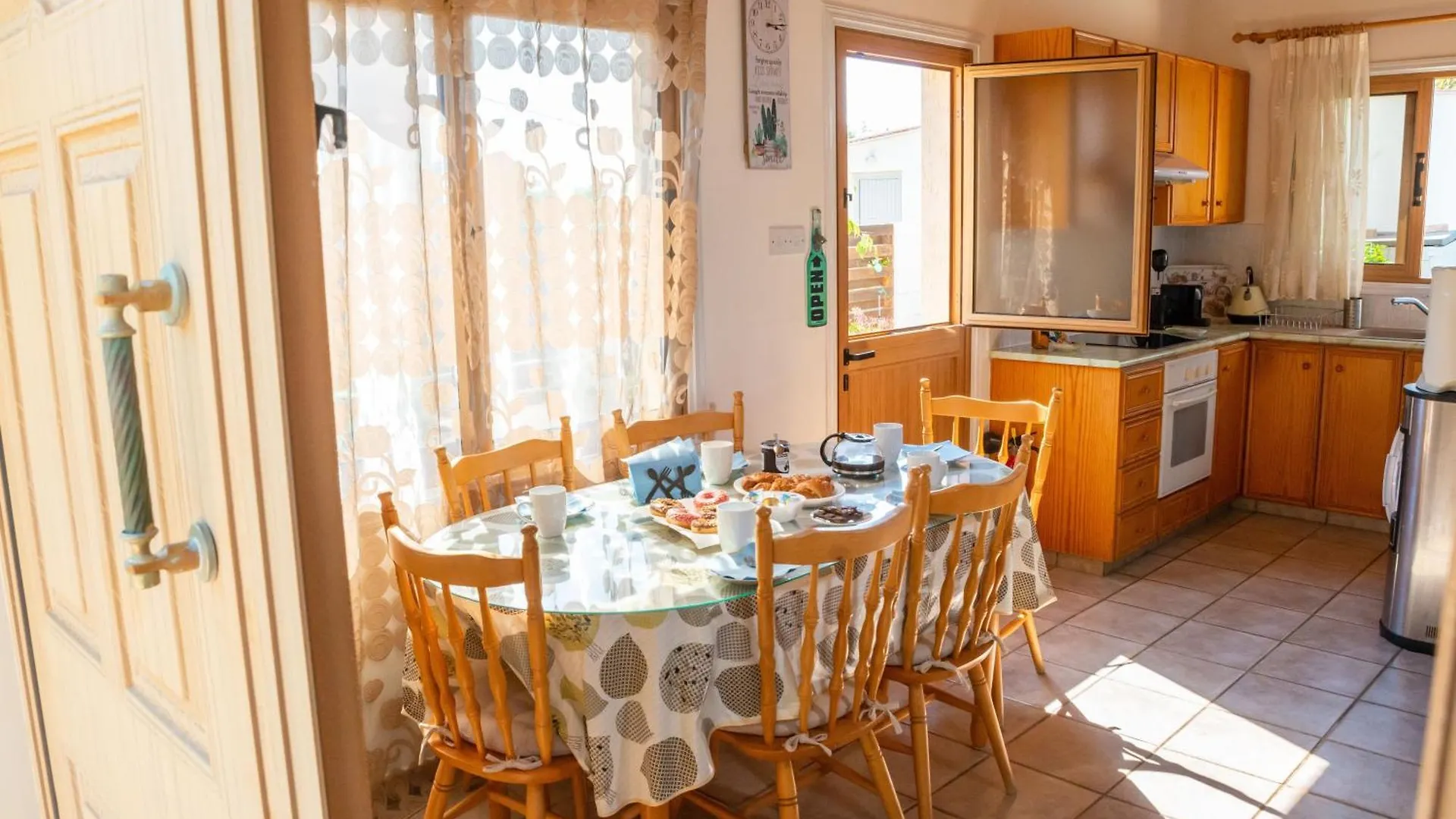 Tropical Villa Ayia Napa Cypern