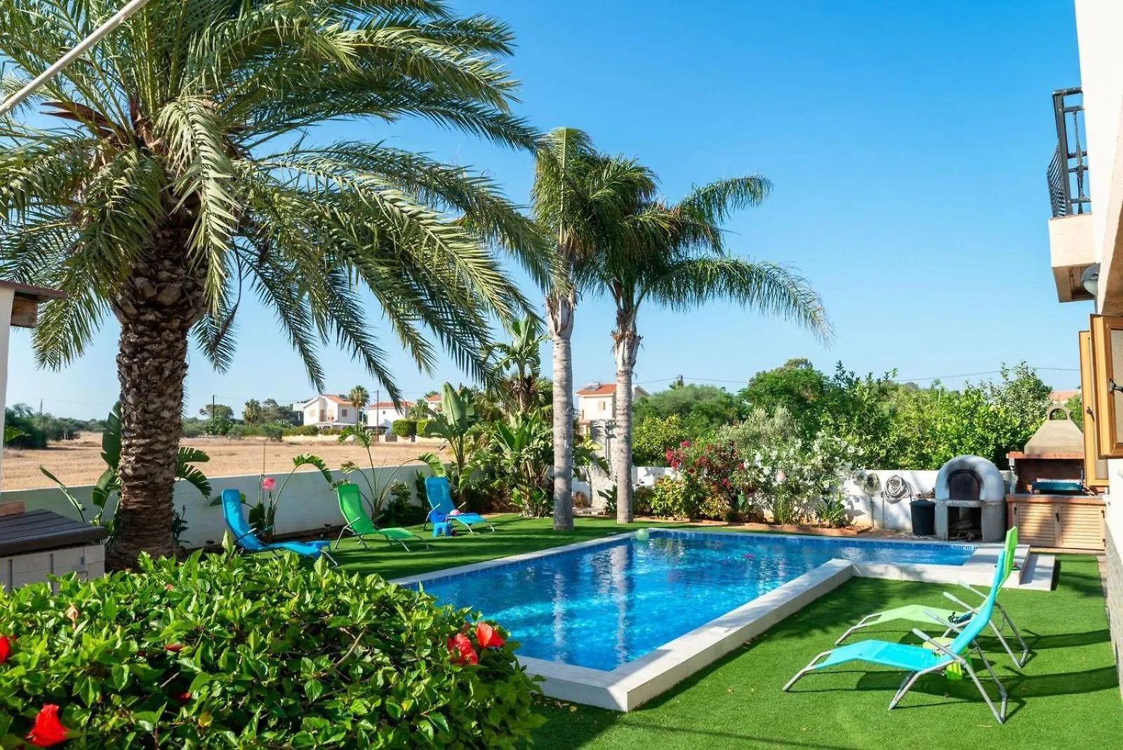 Tropical Villa Ajia Napa Cypr